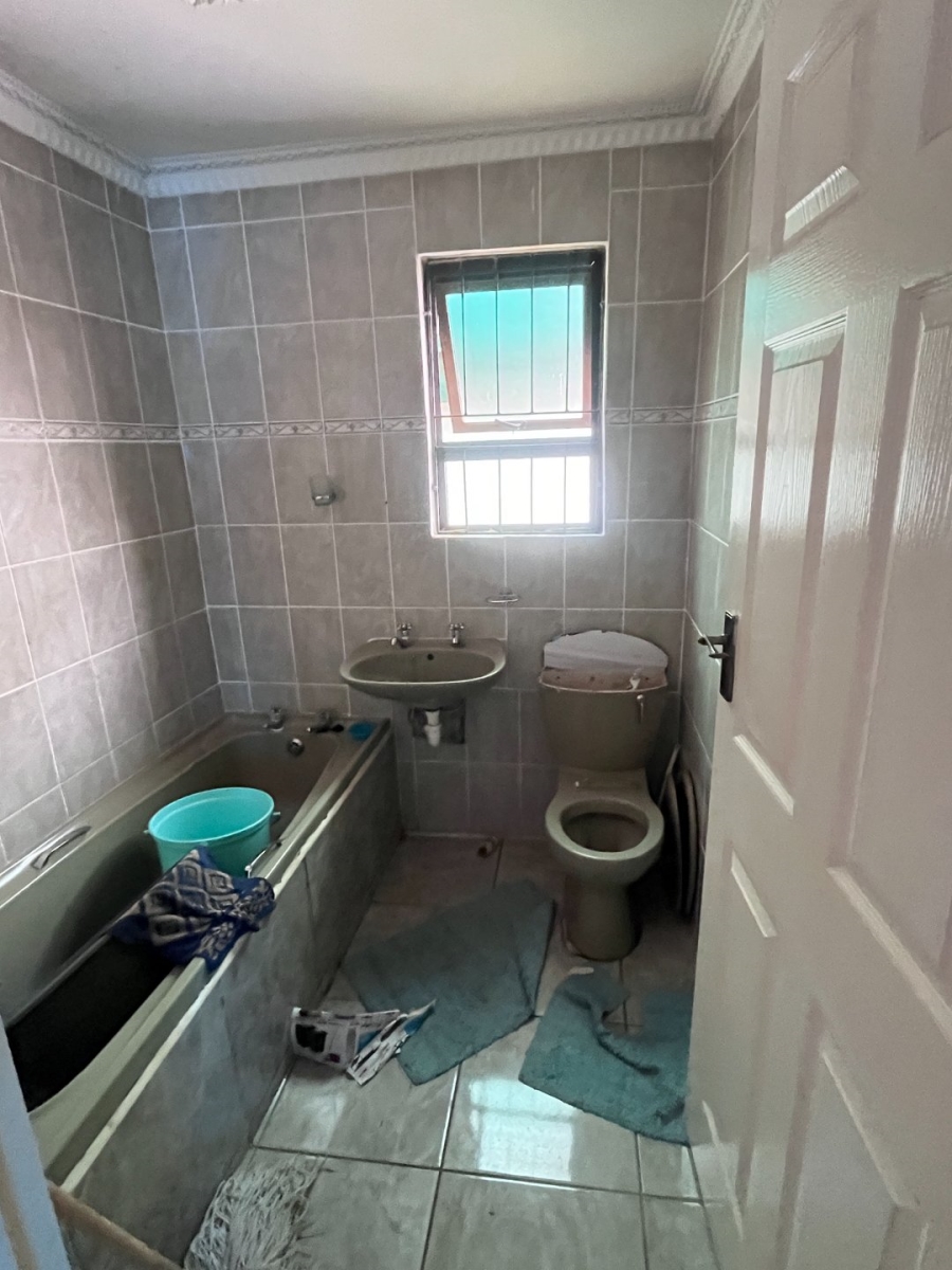 2 Bedroom Property for Sale in Motherwell Nu 1 Eastern Cape